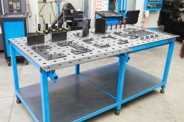 СВАРОЧНЫЙ СТОЛ 1000 Х 2000 СИСТЕМА 28 + ИНСТРУМЕНТЫ