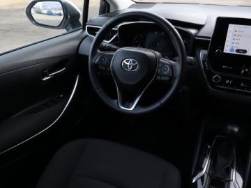 Toyota Corolla XII Sedan 1.5 VVT-i 125KM 2022 Toyota Corolla 1.5 VVT-i, Salon Polska, zdjęcie 6