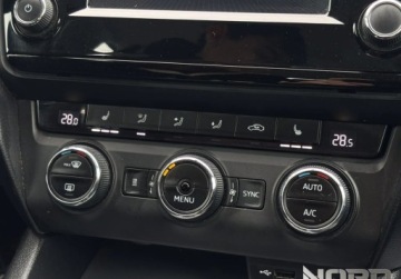 Skoda Octavia III Scout 1.8 TSI 180KM 2016 Skoda Octavia Bezwypadkowa, FV23, 4x4, DSG, KredytowanieLeasing, gwarancja, zdjęcie 20