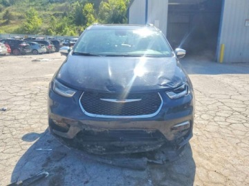Chrysler Pacifica II 2023 Chrysler Pacifica Limited 2023 3.6 Benzyna 287KM, zdjęcie 5