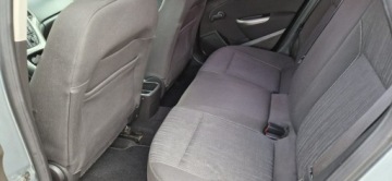 Opel Astra J Hatchback 5d 1.7 CDTI ECOTEC 110KM 2010 Opel Astra Jeden Właściciel Zarejestrowany 1.7, zdjęcie 37