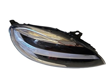 LAMPA PRZÓD PRZEDNIA PRAWA VOLVO V40 XC40 31677019