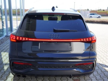 Audi Q5 II SUV Facelifting 2.0 40 TDI 204KM 2026 AUDI Q5 TDI quattro S line Suv 2.0 (204KM) 2026, zdjęcie 1