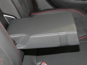 Mercedes CLA C118/X118 2025 MERCEDES-BENZ CLA 250 e AMG Line Sedan 1.3 (272KM) 2025, zdjęcie 9