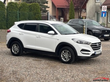 Hyundai Tucson III SUV 1.7 CRDI 115KM 2017 Hyundai Tucson Parkdistance Led Manual 1.7 Diesel 115KM, zdjęcie 7