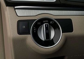 Mercedes Klasa E W212 Coupe Facelifting 200 184KM 2013 Mercedes-Benz Klasa E E200 NAVI manual 184KM zarejestrowany SKORA, zdjęcie 31