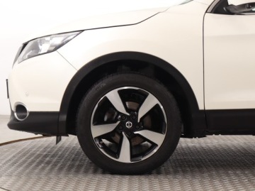 Nissan Qashqai II Crossover 1.2 DIG-T 115KM 2016 Nissan Qashqai 1.2 DIG-T, Salon Polska, Navi, zdjęcie 14