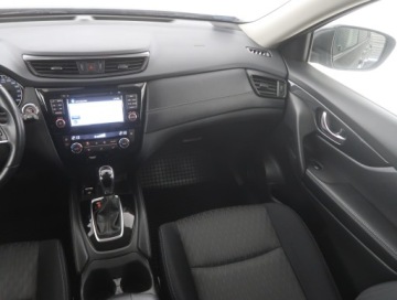 Nissan X-Trail III Terenowy 2.0 dCi 177KM 2017 Nissan X-Trail 2.0 dCi, Salon Polska, Serwis ASO, zdjęcie 7