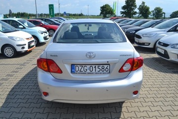 Toyota Corolla X Sedan 1.33 Dual VVT-i 100KM 2009 TOYOTA COROLLA, zdjęcie 3