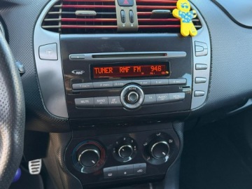 Fiat Bravo II Hatchback 5d 1.9 TD MultiJet 120KM 2007 Fiat Bravo II 1,9 Multi Jet Rocznik 2007 Klima, zdjęcie 10