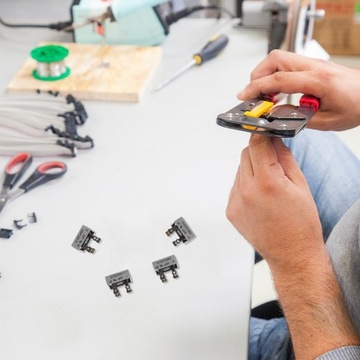 4-КОНТАКТНЫЙ ВЫПРЯМИТЕЛЬНЫЙ ДИОД ЭЛЕКТРОННЫЙ ВЫПРЯМИТЕЛЬНЫЙ МОСТОВОЙ ЭЛЕМЕНТ