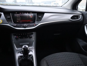 Opel Astra K Sports Tourer 1.6 CDTI 110KM 2018 Opel Astra 1.6 CDTI, Navi, Klima, Tempomat, zdjęcie 7