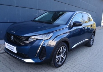 Peugeot 3008 II Crossover Facelifting  1.2 PureTech 130KM 2022 Peugeot 3008 1.2 Benzyna 130KM Allure SalonPL Iwlasc Serwis ASO 1.2, zdjęcie 2
