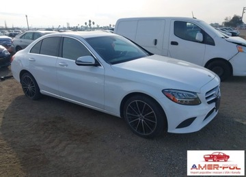 Mercedes Klasa C W206 Limuzyna 2.0 300 258KM 2021 Mercedes-Benz Klasa C MERCEDES-BENZ C 300 SEDAN 2.0 Benzyna 259KM
