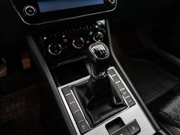 Skoda Superb III Kombi Facelifting 2.0 TDI SCR 150KM 2022 SKODA Superb 2.0 TDI Ambition Combi 150KM 2022, zdjęcie 18