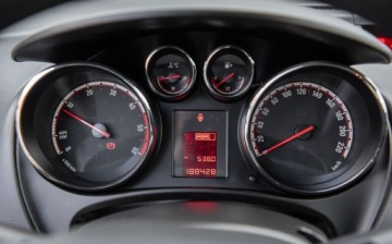 Opel Meriva II Mikrovan Facelifting 1.6 CDTI Ecotec 110KM 2014 Opel Meriva 1.6D 110KM Lift Ledy Clima Nowy Rozrzad Polecam 1.6 Diesel, zdjęcie 18