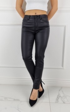 ЖЕНСКИЕ БРЮКИ С УТЕПЛЕННЫМ ПОКРЫТИЕМ