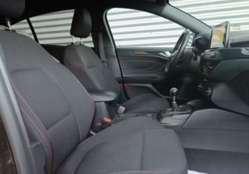 Ford Focus III Sedan Facelifting 1.0 EcoBoost 125KM 2018 Ford Focus 125KM EcoBoost ST-Line SalonPL SerwisASO Iwl. FV23 Gwarancja, zdjęcie 31