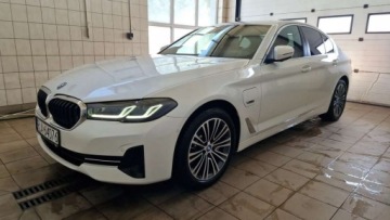 BMW Seria 5 G30-G31 Limuzyna Plug-In 2.0 530e 292KM 2022 BMW Seria 5 xDrive,Full LedHead Up,Plug-in pHEV, Stan Idealny,VAT 23,GWARA, zdjęcie 1