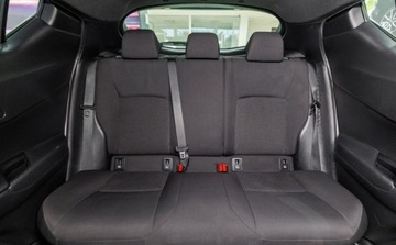 Toyota C-HR I Crossover 1.8 Hybrid 122KM 2019 Toyota C-HR 1.8 Hybrid Premium 1.8 Hybryda 122KM, zdjęcie 16