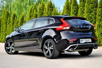 Volvo V40 II 2019 Volvo V40 2.0 T2 122KM RDesign Panorama Skóra, zdjęcie 3