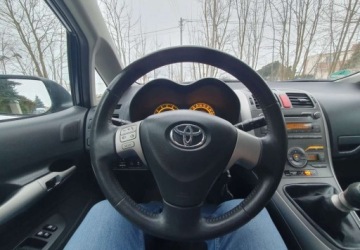 Toyota Auris I Hatchback 3d Facelifting 1.33 Dual VVT-i 101KM 2009 Toyota Auris Toyota Auris 1.33 VVT-i Life 1.3 Benzyna 101KM, zdjęcie 13