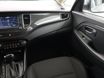 Kia Carens IV Minivan Facelifting 1.7 VGT CRDI 141KM 2017 Kia Carens 1.7 CRDi, Salon Polska, Automat, Navi, zdjęcie 7
