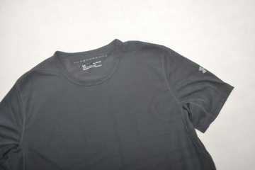 z Koszulka t-shirt Under Armour XL Fitted Threadborne z USA