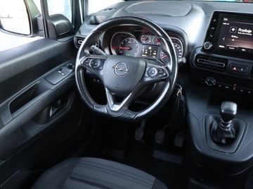 Opel Combo E Kombivan 1.2 Turbo 110KM 2019 Opel Combo 1.2 Turbo, Salon Polska, Serwis ASO, zdjęcie 6