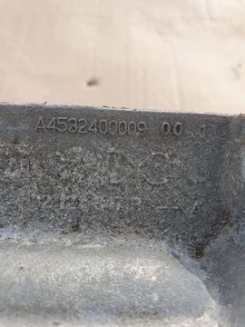 SMART FOURTWO II UCHYCENÍ DRŽÁKY MOTORU A4532400009