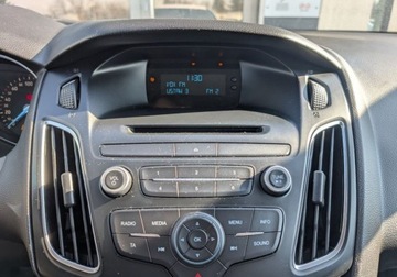 Ford Focus III Sedan Facelifting 1.6 Ti-VCT 125KM 2016 Ford Focus 1.6 Benzyna 125KM SedanManualPakiet WinterSalon PL 1.6 125KM, zdjęcie 20