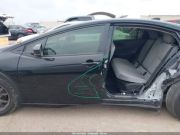 Toyota Prius V (XW60) 2025 Toyota Prius Le 2025 2.0 Hybryda 150KM, zdjęcie 2