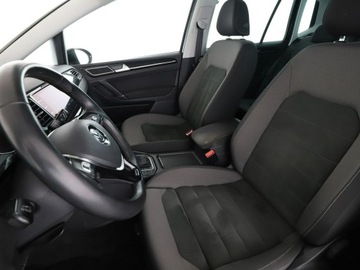 Volkswagen Golf Sportsvan Sportsvan Facelifting 1.5 TSI ACT 150KM 2019 Volkswagen Golf Sportsvan Highline automat, zdjęcie 12