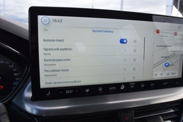 Ford Focus IV Kombi Facelifting 1.0 EcoBoost 125KM 2023 Ford Focus SalonPL 1.0 125KM Combi Titanium Climatronic Tempomat LED VAT23, zdjęcie 19