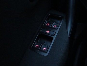 Volkswagen Polo V Hatchback 3d Facelifting 1.2 TSI BlueMotion Technology 90KM 2016 VW Polo 1.2 TSI, Salon Polska, Klima, Parktronic, zdjęcie 16