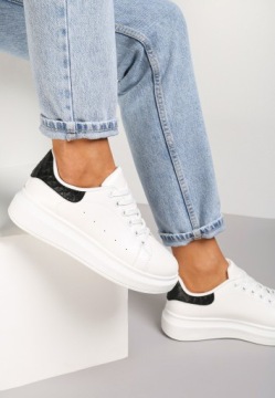 Бело-черные кроссовки 41