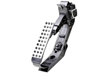 HELLA PEDÁL ZRYCHLOVÁNÍ MERCEDES C (CL203), T