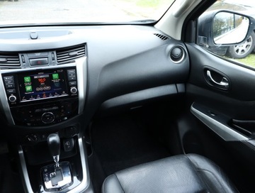 Nissan Navara IV Double Cab 2.3 190KM 2019 Nissan Navara 2.3 dCi, Salon Polska, 187 KM, 4X4, zdjęcie 7