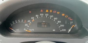 MERCEDES-BENZ A W168 1998 PŘÍSTROJOVÁ DESKA BUDÍKY A1685404011