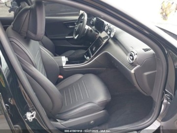 Mercedes Klasa C W206 2021 Mercedes-Benz Klasa C 2022r., C 300, od ubezpieczalni 2.0 Benzyna 255KM, zdjęcie 8