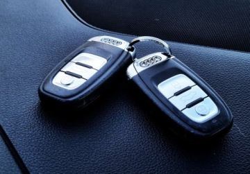 Audi Q5 I SUV 2.0 TDI 170KM 2009 Audi Q5 Sliczna 2.0 TDI 170KM Quattro AWD Bogata Wersja ORYGINAL Zadbana, zdjęcie 19