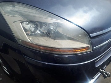 LAMPA PRAWA PRZEDNIA REFLEKTOR PRAWY PRZÓD CITROEN C4 GRAND PICASSO I LIFT