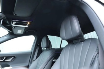 Mercedes Klasa E W214 Sedan 2.0 220d 197KM 2026 Mercedes-Benz Klasa E E 220 d 4MATIC Exclusive Polski Salon Duzy Rabat, zdjęcie 15