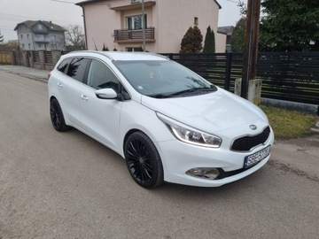 Kia Ceed 2013 Kia Cee'd 1.6 benzyna 135km / Automat / Kamera /, zdjęcie 2