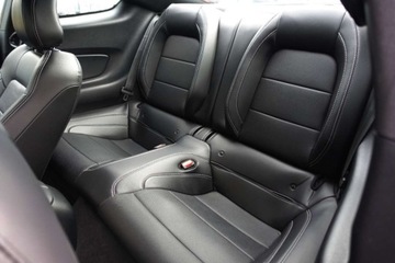 Ford Mustang VI Fastback Facelifting 5.0 Ti-VCT 450KM 2022 Ford Mustang 5.0 V8 Tempomat Kamera Skora Drive mode LED FV23, zdjęcie 8