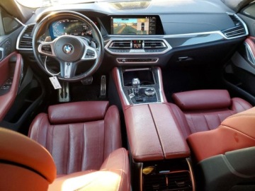 BMW X6 G06 2022 BMW X6 M50i 2022 4.4 Benzyna 523KM, zdjęcie 8