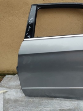 MERCEDES W212 ЗАДНЯЯ ЛЕВАЯ ДВЕРЬ В КОМПЛЕКТЕ СЕДАН