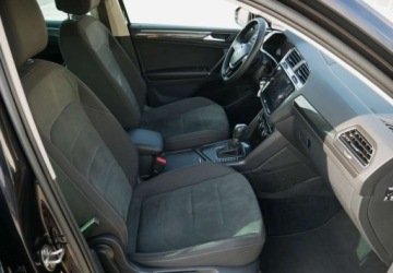 Volkswagen Tiguan II SUV 2.0 TDI 150KM 2018 Volkswagen Tiguan Volkswagen Tiguan 2.0 TDI BMT SCR Comfortline DSG 2.0, zdjęcie 19