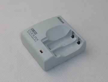 Nowa Ładowarka Nikon MH-72 AA AAA + Kabel