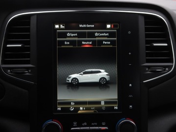 Renault Megane IV Hatchback 5d 1.3 TCe 140 FAP 140KM 2018 Renault Megane 1.3 TCe, Salon Polska, Serwis ASO, zdjęcie 15